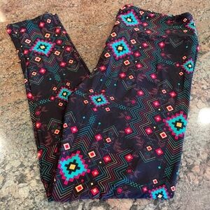 TC NWOT LuLaRoe Leggings AA42 5039‎